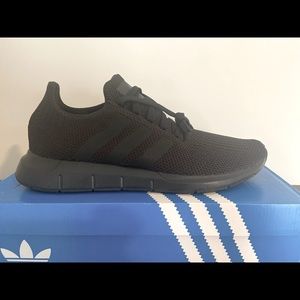 Adidas Swift Run